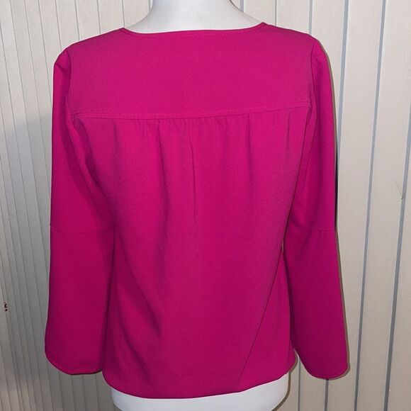 Trina Turk Enamel V-neck Bell Sleeve Blouse Top - Picture 2 of 5